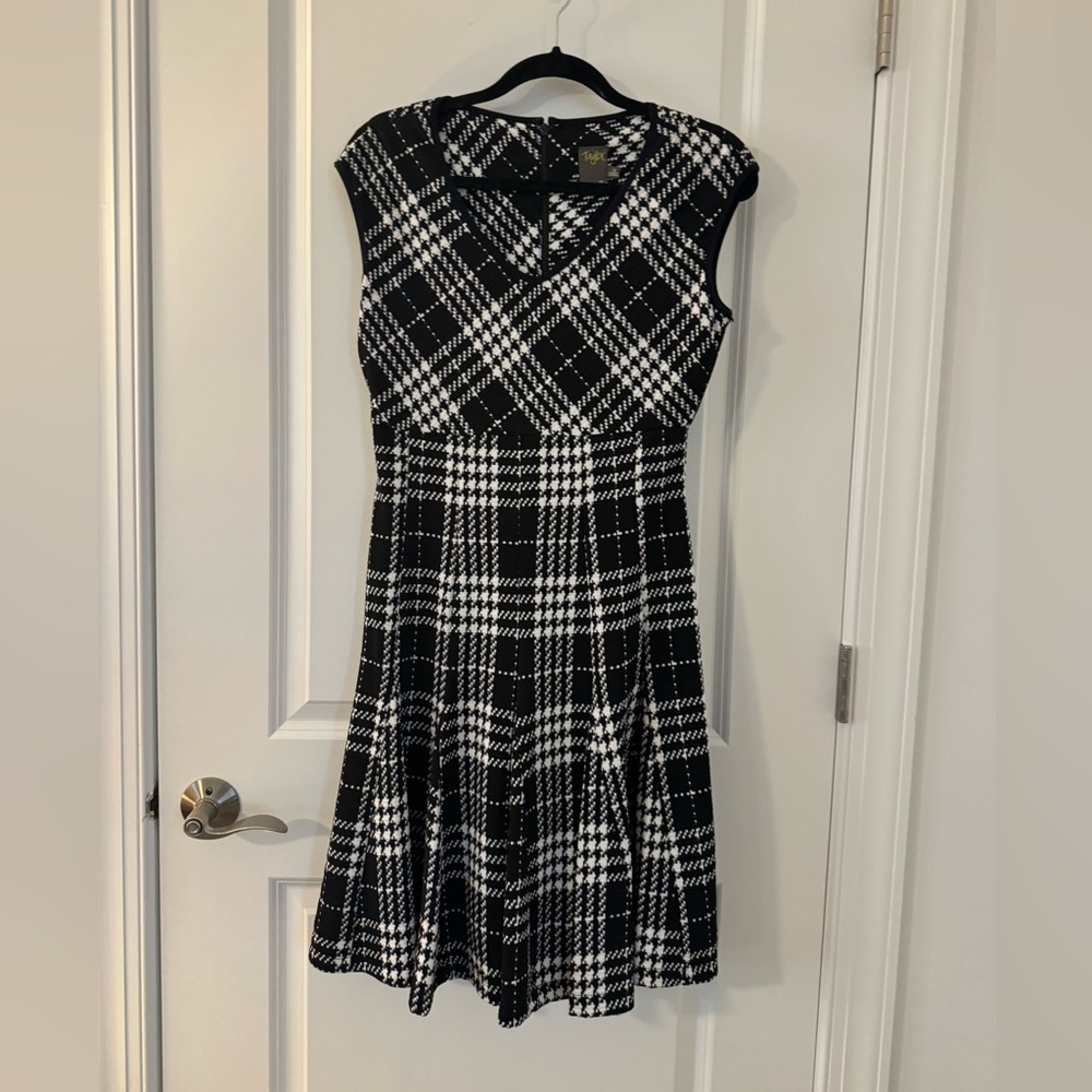 Taylor Black and White Plaid Houndstooth Midi Dress